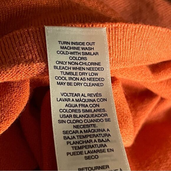 Chico’s Orange Rayon Long Sleeve Top NWT - Picture 8 of 8